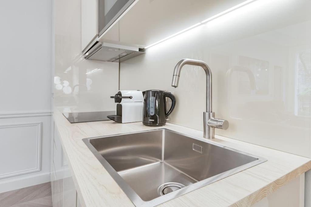 Bright And Gorgeous Flat In The Heart Of Paris 아파트 외부 사진